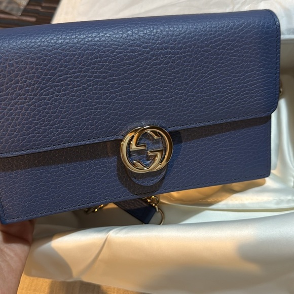 Gucci GG Interlocking Caspian Blue Leather Crossbody WOC Wallet on a Chain Bag - Picture 3 of 8